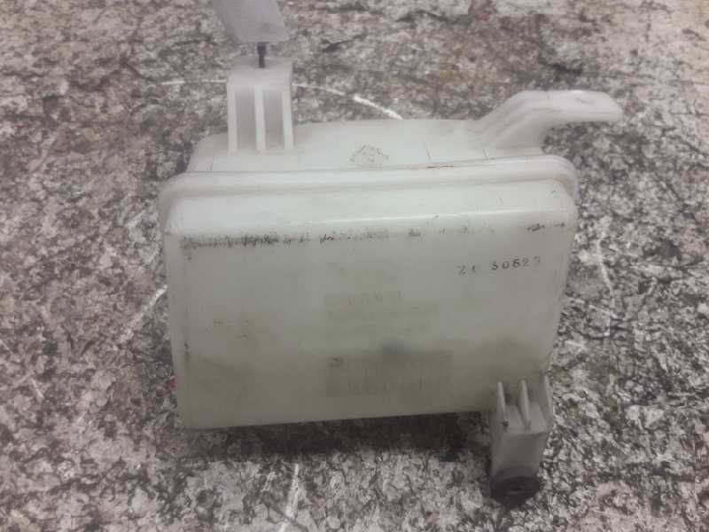 Recambio de deposito expansion para kia carens 2.0 crdi ex monovolumen referencia OEM IAM 0K2KB15350  