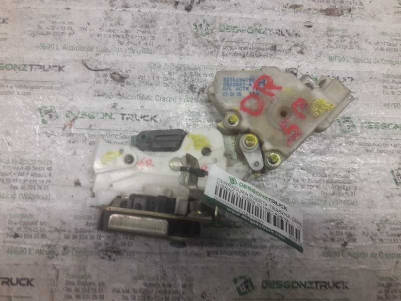 Recambio de cerradura puerta trasera derecha para nissan almera (n16/e) acenta referencia OEM IAM 82552BM760 2 PINS 