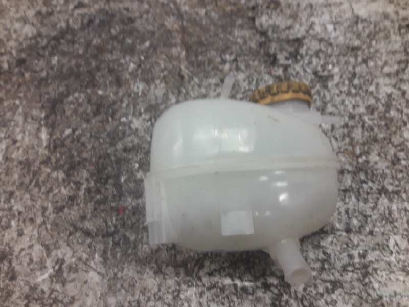 Recambio de deposito expansion para opel combo (corsa c) familiar referencia OEM IAM 09128766  