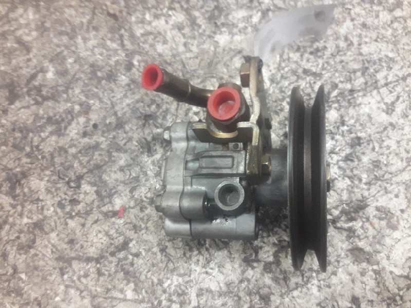 Recambio de bomba servodireccion para nissan vanette cargo vanette cargo caja cerrada referencia OEM IAM 82274230 9C600 