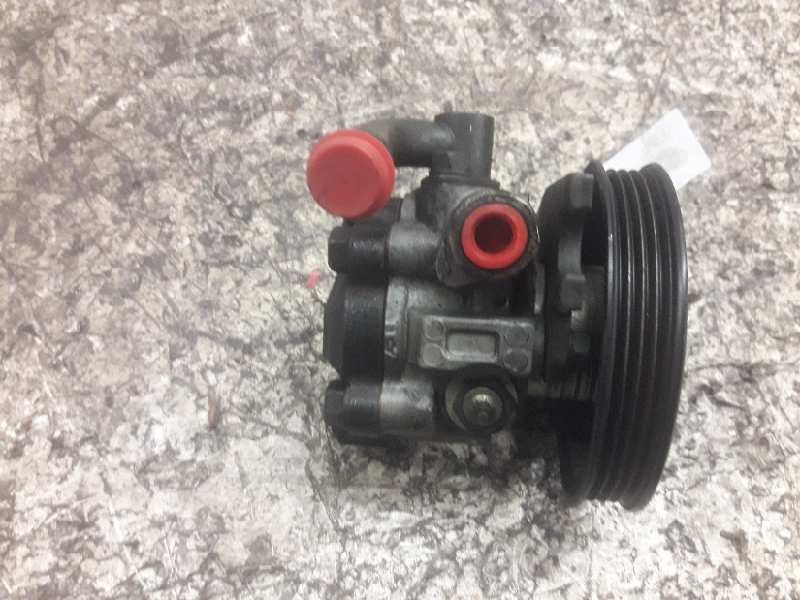 Recambio de bomba servodireccion para kia shuma 1.5 comfort 5 berlina referencia OEM IAM 0K282326000  