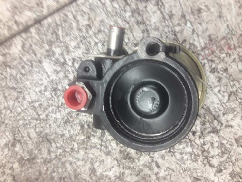 Recambio de bomba servodireccion para renault 19 hatchback (b/c53) 19 tse referencia OEM IAM 7846075  
