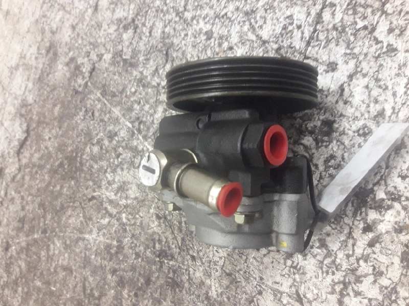 Recambio de bomba servodireccion para renault clio ii fase i (b/cbo) 1.2 referencia OEM IAM 7700419118C  