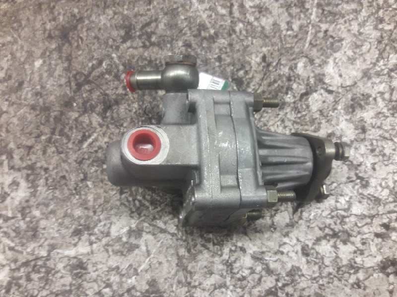 Recambio de bomba servodireccion para nissan trade caja cerrada, techo elevado referencia OEM IAM 7681955174 8379967 