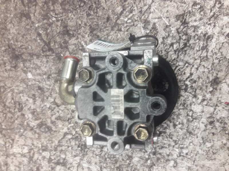 Recambio de bomba servodireccion para ford tourneo connect (tc7) familiar referencia OEM IAM 2T143A696AE  