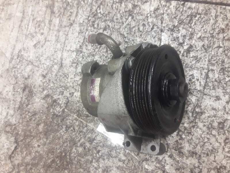 Recambio de bomba servodireccion para renault laguna (b56) 2.0 d rn (b56f/g) referencia OEM IAM 7846075  