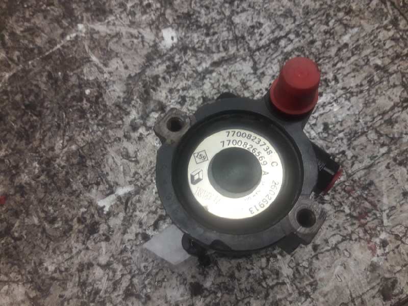 Recambio de bomba servodireccion para renault laguna (b56) 2.0 d rn (b56f/g) referencia OEM IAM 7700823738C 7700826569A 