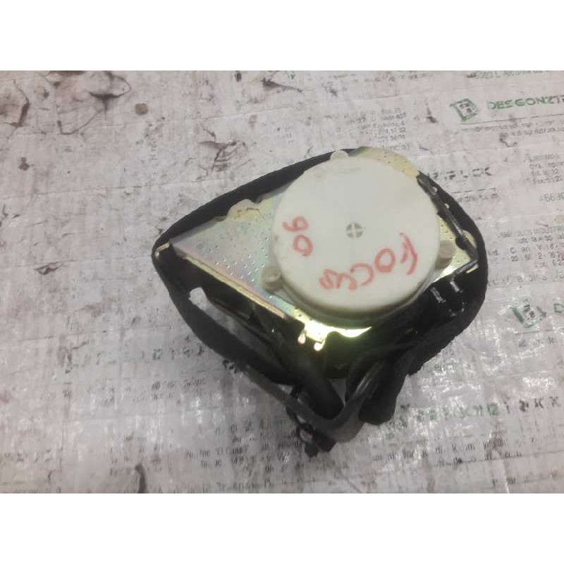 Recambio de cinturon seguridad delantero derecho para ford focus berlina (cap) 1.6 16v cat referencia OEM IAM   