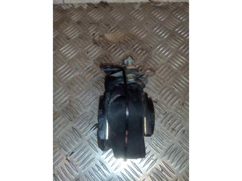 Recambio de cinturon seguridad delantero derecho para nissan trucks atleon 120 referencia OEM IAM   