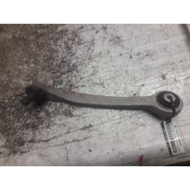 Recambio de brazo suspension superior delantero izquierdo para audi a6 berlina (4b2) 2.4 (121kw) referencia OEM IAM   