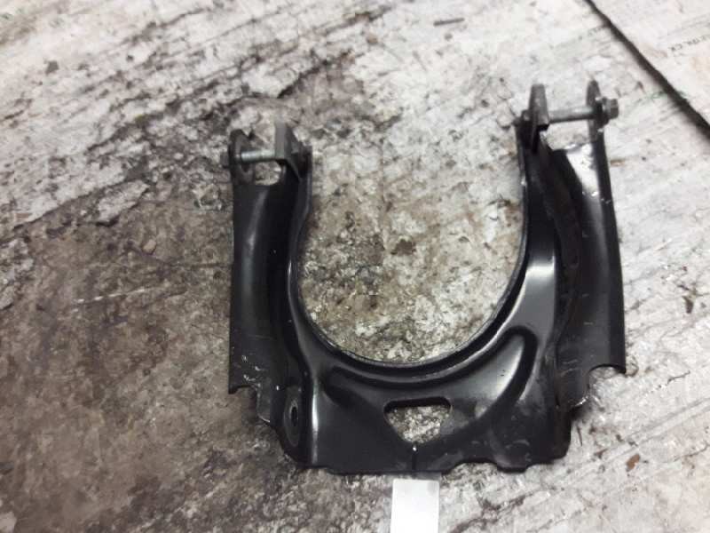 Recambio de brazo suspension superior delantero izquierdo para peugeot 407 st sport referencia OEM IAM 446328C  