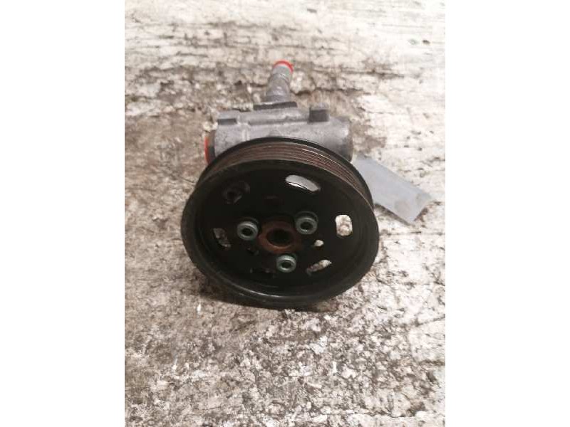 Recambio de bomba servodireccion para seat ibiza (6k1) stella referencia OEM IAM 038145255A  