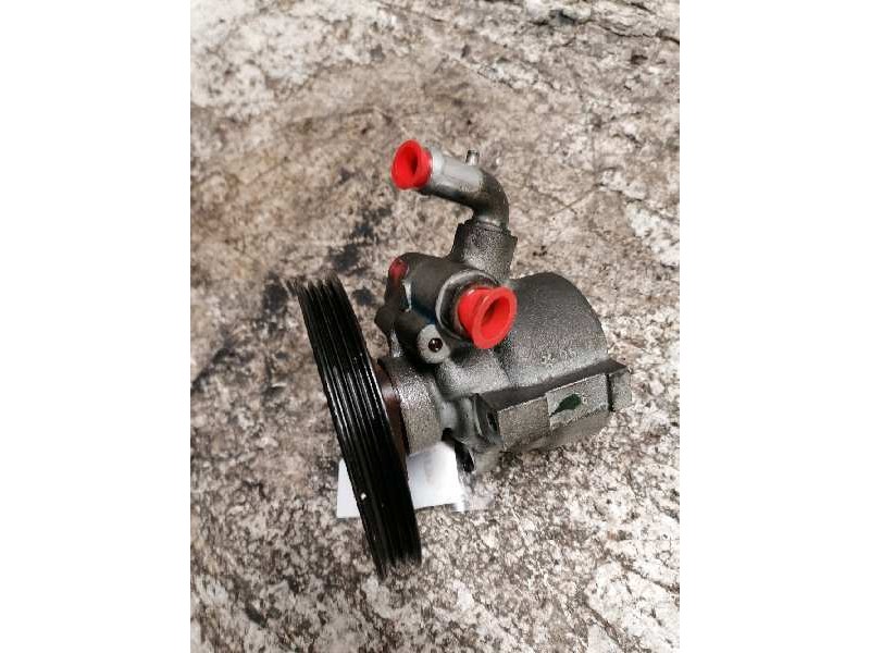 Recambio de bomba servodireccion para fiat qubo (300) 1.3 16v m-jet cat referencia OEM IAM  52112192 