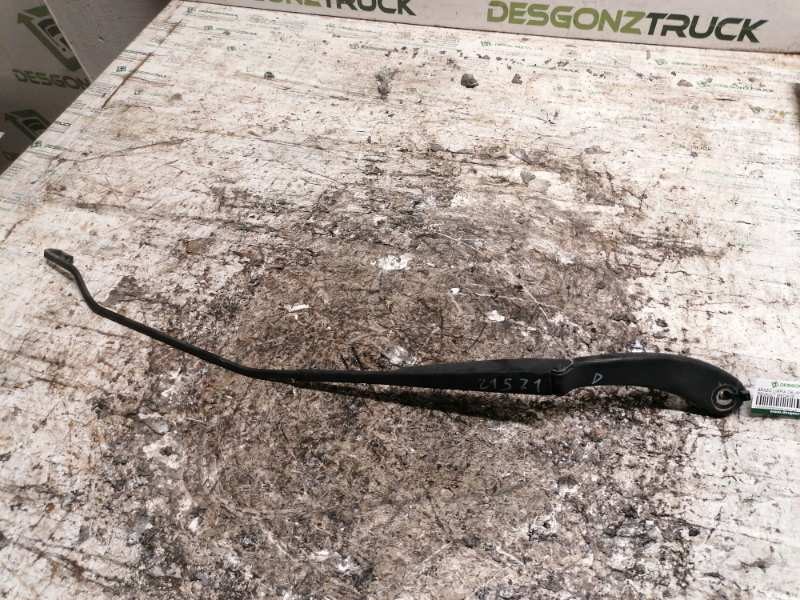 Recambio de brazo limpia delantero derecho para renault megane ii berlina 5p referencia OEM IAM 8200036912D  