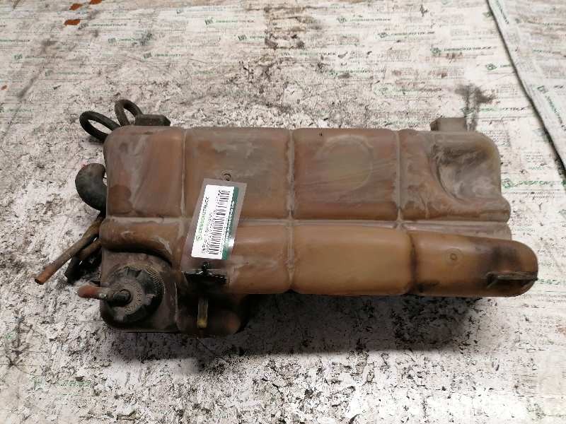 Recambio de deposito expansion para iveco daily combi 1989  2.8 diesel referencia OEM IAM   