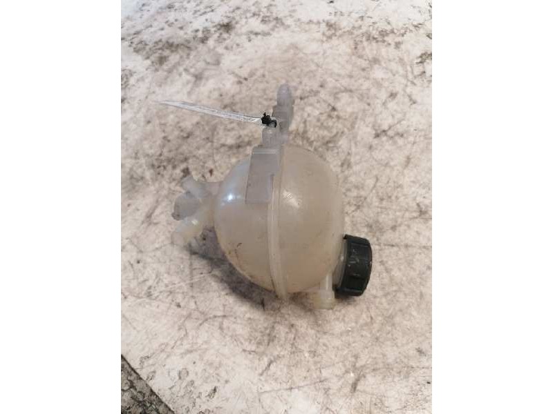 Recambio de deposito expansion para peugeot 208 style referencia OEM IAM 9800777280  