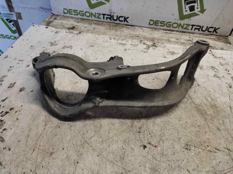 Recambio de brazo suspension superior delantero izquierdo para peugeot 407 st sport pack referencia OEM IAM 9644552280  