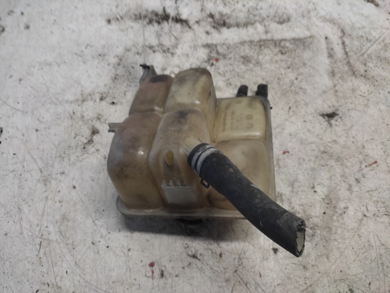Recambio de deposito expansion para ford focus berlina (cap) 1.6 tdci cat referencia OEM IAM 3M5H8K218AJ  