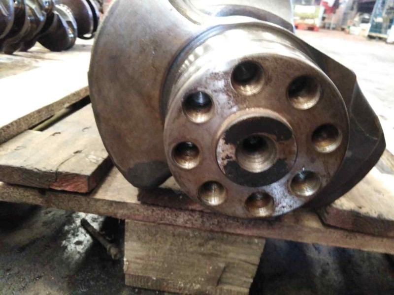 Recambio de cigueñal para man tg - a 18.xxx fg / bb   (e3/e4) xl referencia OEM IAM D2876LF  