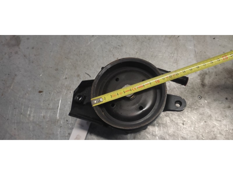 Recambio de bomba servodireccion para nissan primera berl./familiar (p10/w10) slx berlina (p10) referencia OEM IAM 12083480  