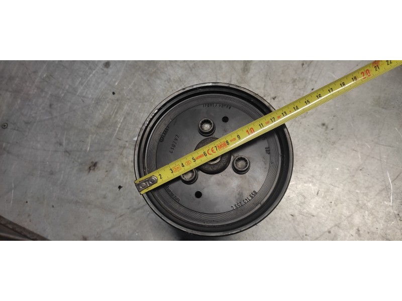 Recambio de bomba servodireccion para audi a6 berlina (4f2) 3.0 v6 24v tdi referencia OEM IAM 4F0145156H  