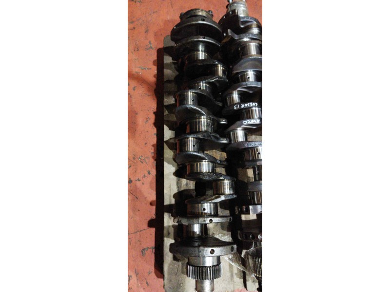 Recambio de cigueñal para renault magnum e-tech 2000  fas gv 4 x 2 larga distancia referencia OEM IAM   