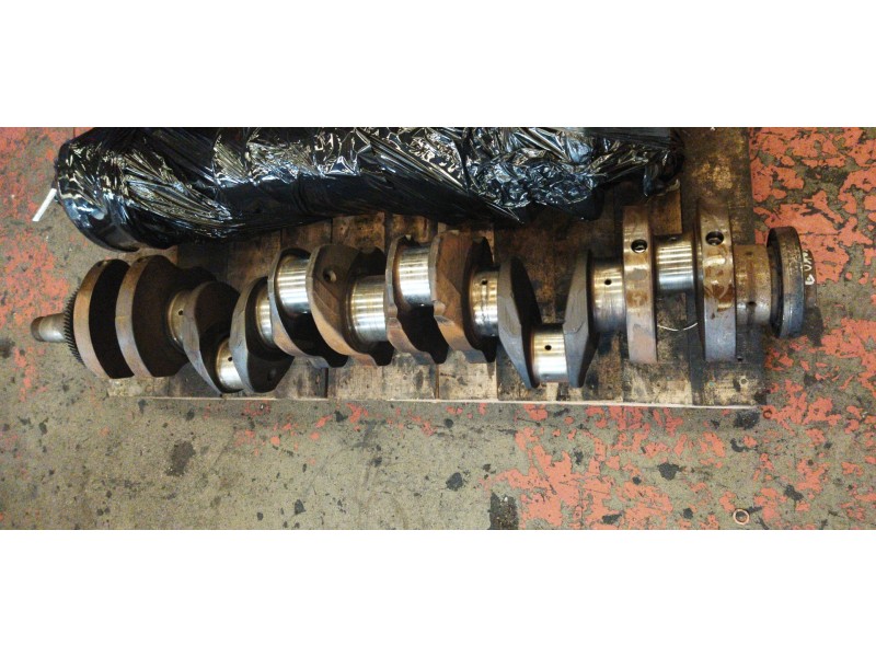 Recambio de cigueñal para iveco eurostar (ld) fsa  (ld 440 e 42 4x2) gran espacio referencia OEM IAM 98475017  