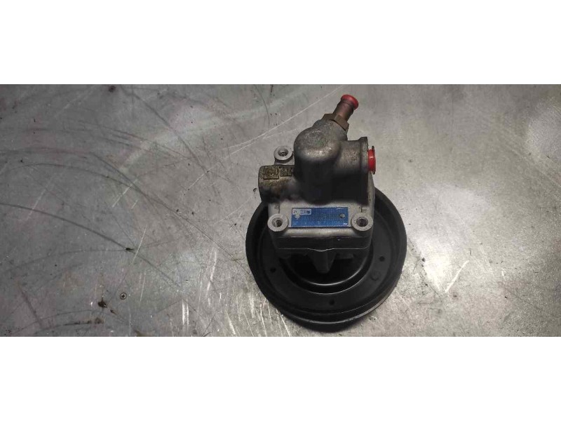 Recambio de bomba servodireccion para audi a6 berlina (c4) 2.5 tdi referencia OEM IAM 048145155  