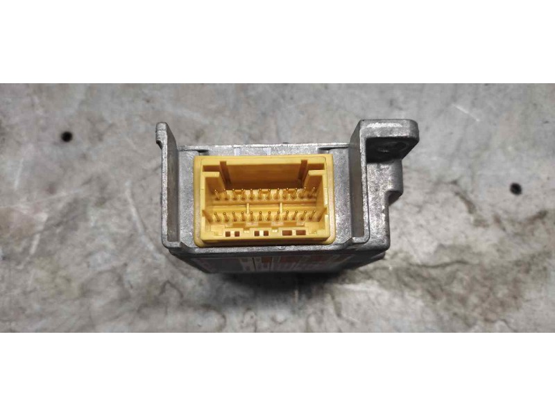 Recambio de centralita airbag para opel frontera b basis referencia OEM IAM 09352689  
