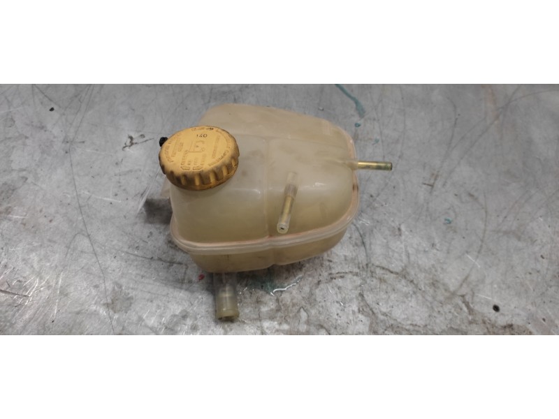 Recambio de deposito expansion para opel astra g berlina comfort referencia OEM IAM 90530689  