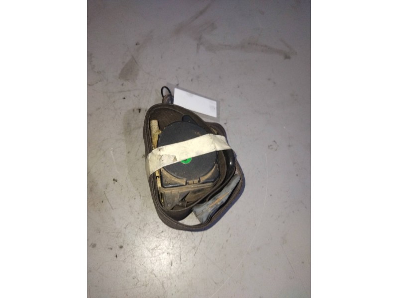Recambio de cinturon seguridad delantero derecho para nissan trade 2.0 d referencia OEM IAM   