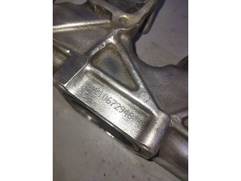 Recambio de colector admision para renault midlum referencia OEM IAM 23397214 210672946 