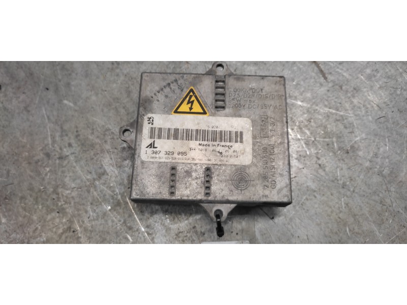 Recambio de centralita faros xenon para peugeot 407 st sport pack referencia OEM IAM 1307329095 1039F01507 