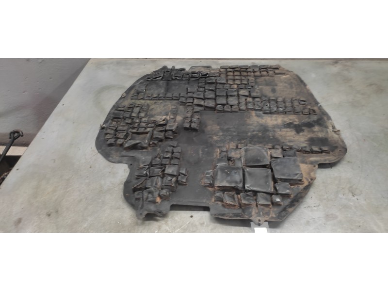 Recambio de cubrecarter para volkswagen golf iv berlina (1j1) 1.9 tdi referencia OEM IAM 1J0825237M  