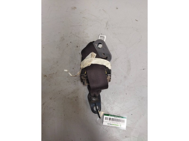 Recambio de cinturon seguridad delantero derecho para nissan trucks atleon 110 referencia OEM IAM   
