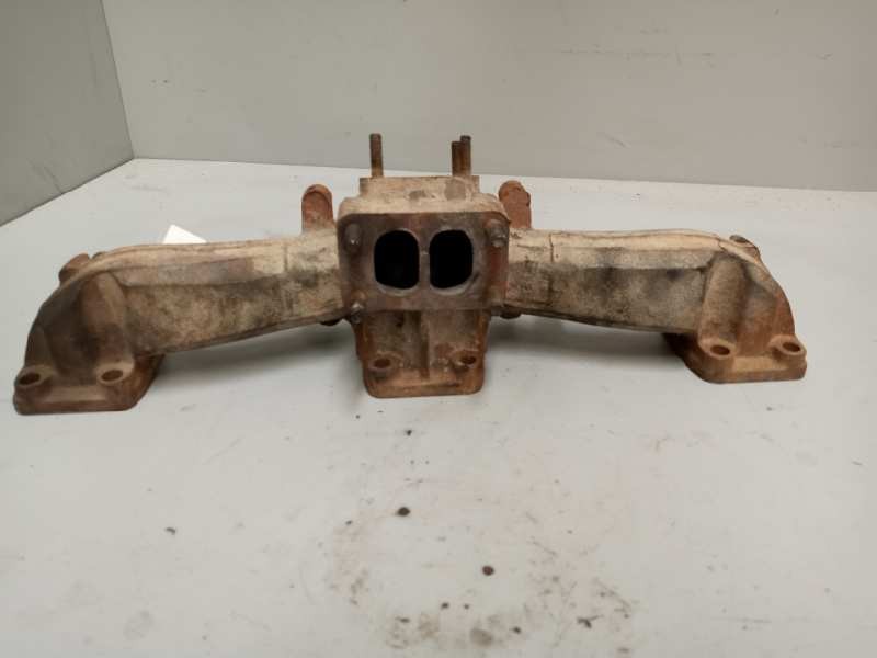 Recambio de colector escape para nissan trucks atleon 165 referencia OEM IAM 140049X800  