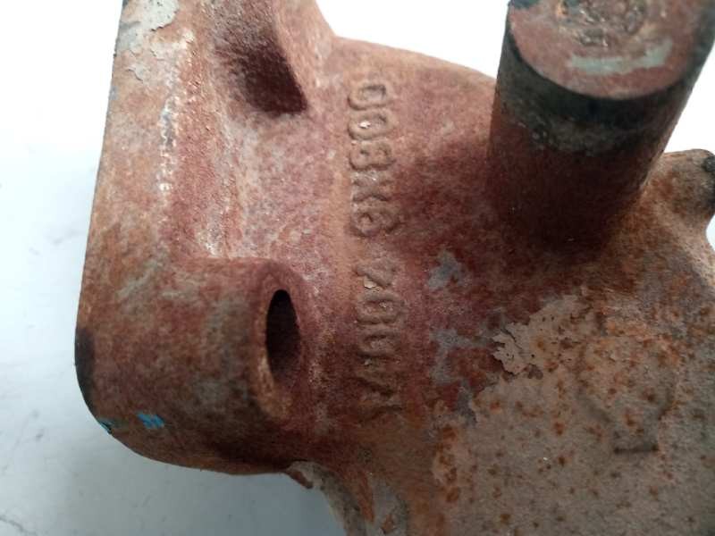 Recambio de colector escape para nissan trucks atleon 165 referencia OEM IAM 140049X800  