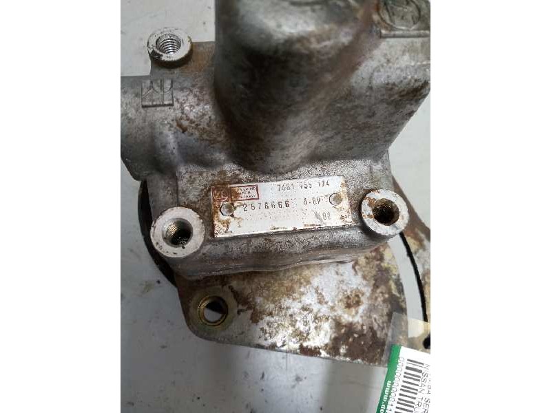 Recambio de bomba servodireccion para nissan trucks l35.08 ...... referencia OEM IAM 7681955174 2576666 