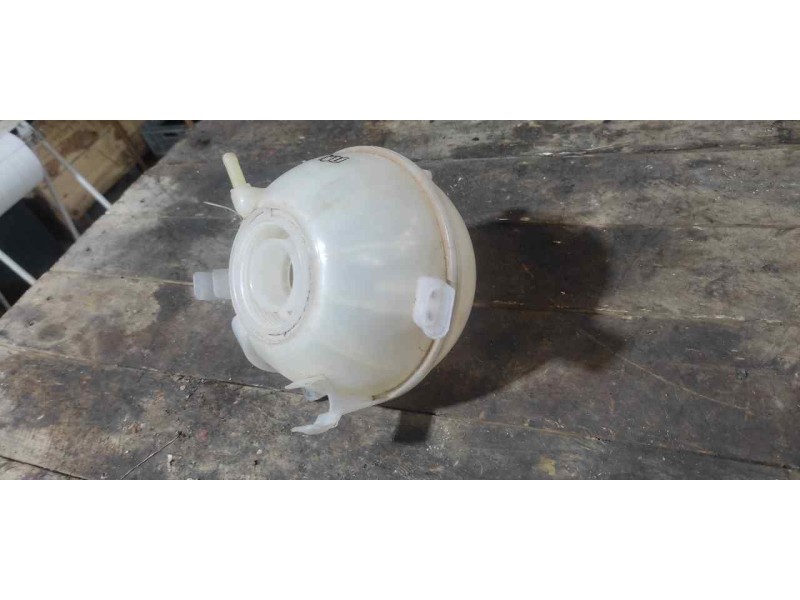 Recambio de deposito expansion para audi a3 (8p) 2.0 tdi referencia OEM IAM 1K0121407A  