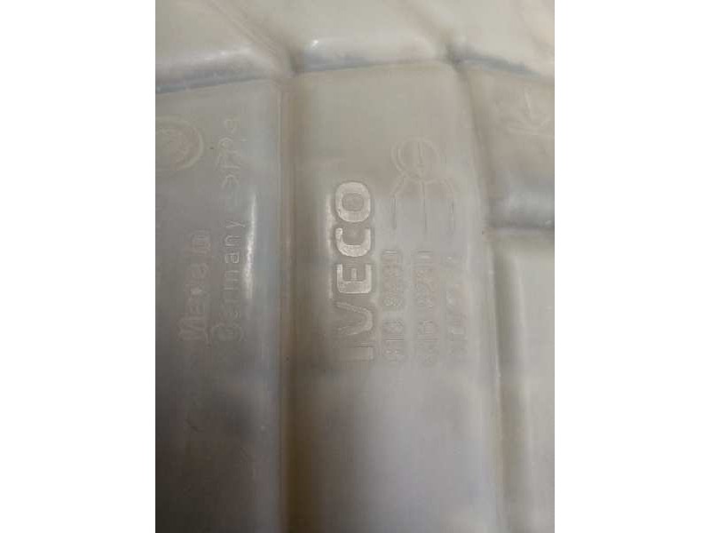 Recambio de deposito expansion para iveco eurotech (mp) 9.5 diesel referencia OEM IAM 8168290  