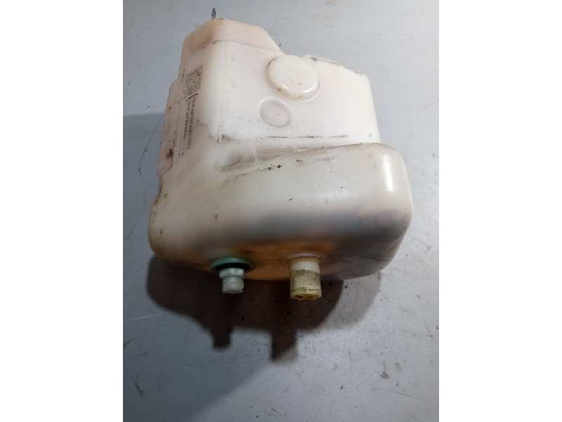 Recambio de deposito expansion para renault magnum ab 2005 12.8 diesel referencia OEM IAM 5010619109 7421239787 5010619119