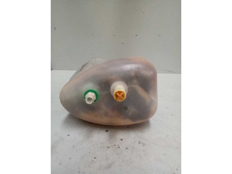 Recambio de deposito expansion para renault magnum ab 2005 12.8 diesel referencia OEM IAM 5010619109 5010261919 5010261919