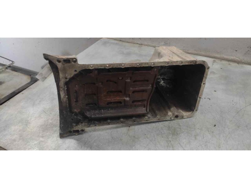 Recambio de carter para ssangyong actyon sports 2.0 td cat referencia OEM IAM A6640101013  