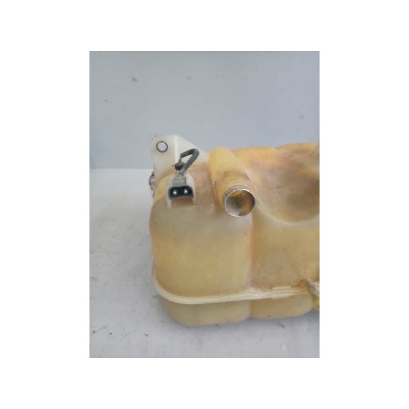 Recambio de deposito expansion para volvo fh 12 2002  fsa xlow 4x2 corto referencia OEM IAM   