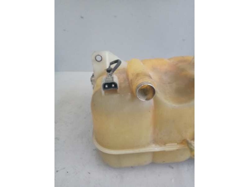 Recambio de deposito expansion para volvo fh 12 2002  fsa xlow 4x2 corto referencia OEM IAM   