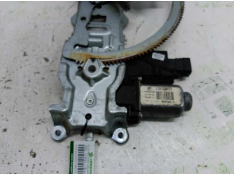 Recambio de elevalunas delantero izquierdo para opel corsa c blue line referencia OEM IAM 13222279 09113365 
