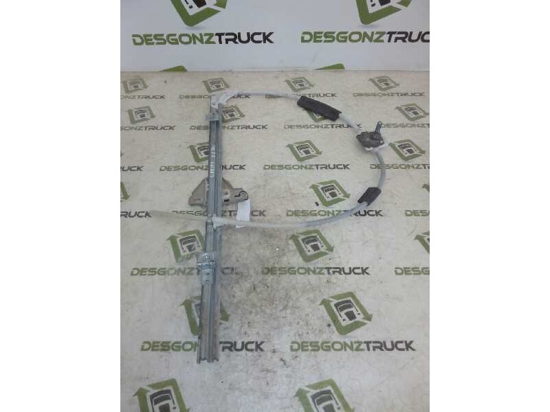 Recambio de elevalunas delantero izquierdo para renault trucks mascott 90 (86cv) referencia OEM IAM   