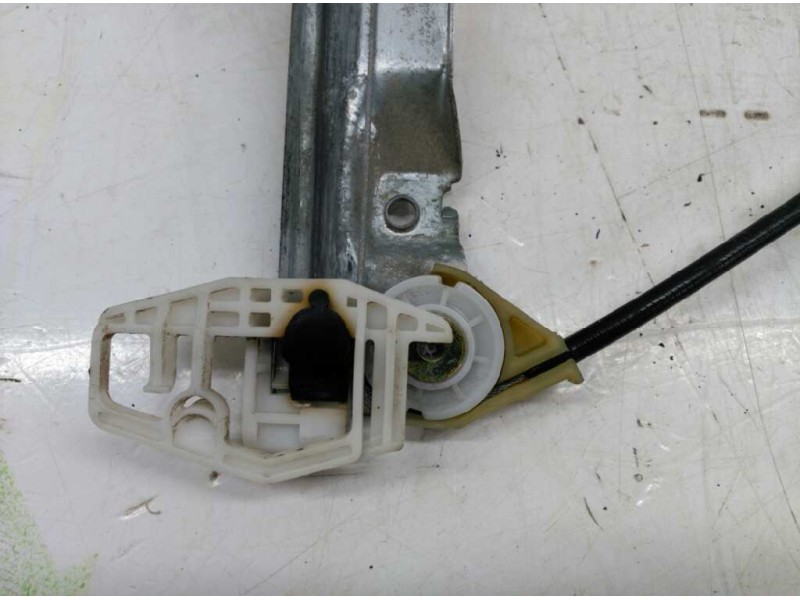 Recambio de elevalunas delantero izquierdo para peugeot 206 berlina xt referencia OEM IAM   