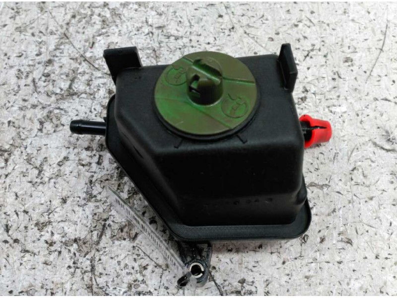 Recambio de deposito servo para seat leon (1m1) sport referencia OEM IAM   