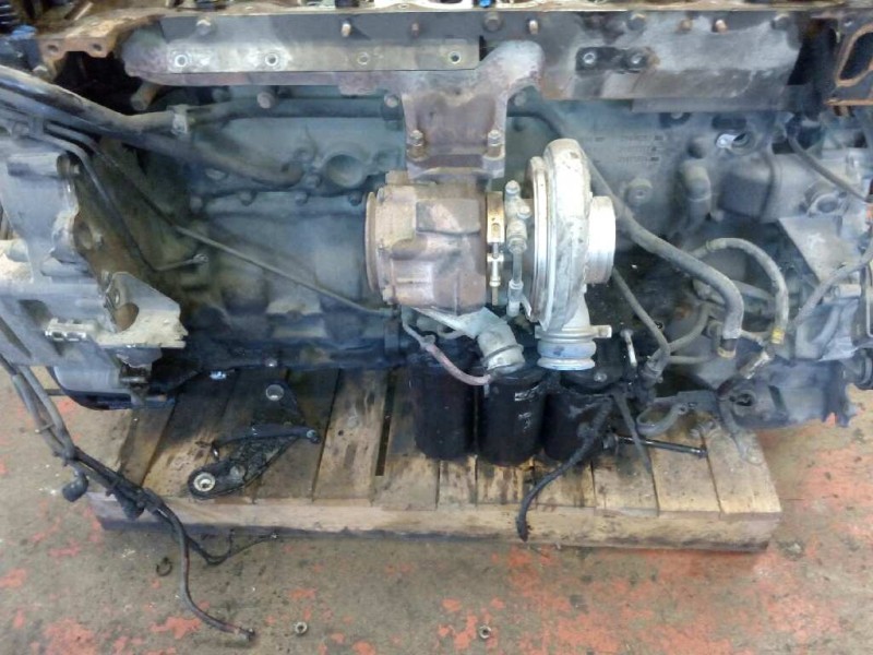 Recambio de despiece motor para renault trucks premium 2 distribution 460.19 (460cv) referencia OEM IAM DXI11460EUV  